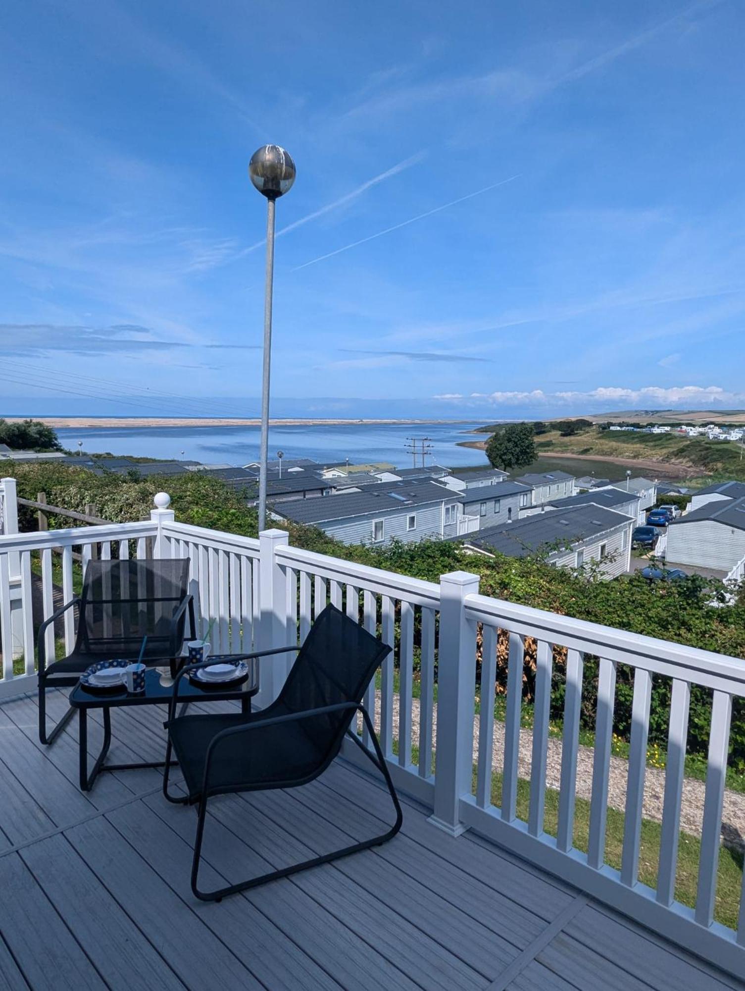 Stunning Caravan With Panoramic Views Weymouth Littlesea Haven Wyke Regis Экстерьер фото